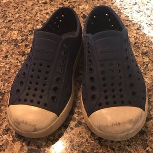 Natives children’s size 8 navy